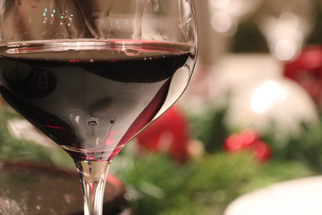Discover the World of Wine: Take an Online Wine Tasting Class!