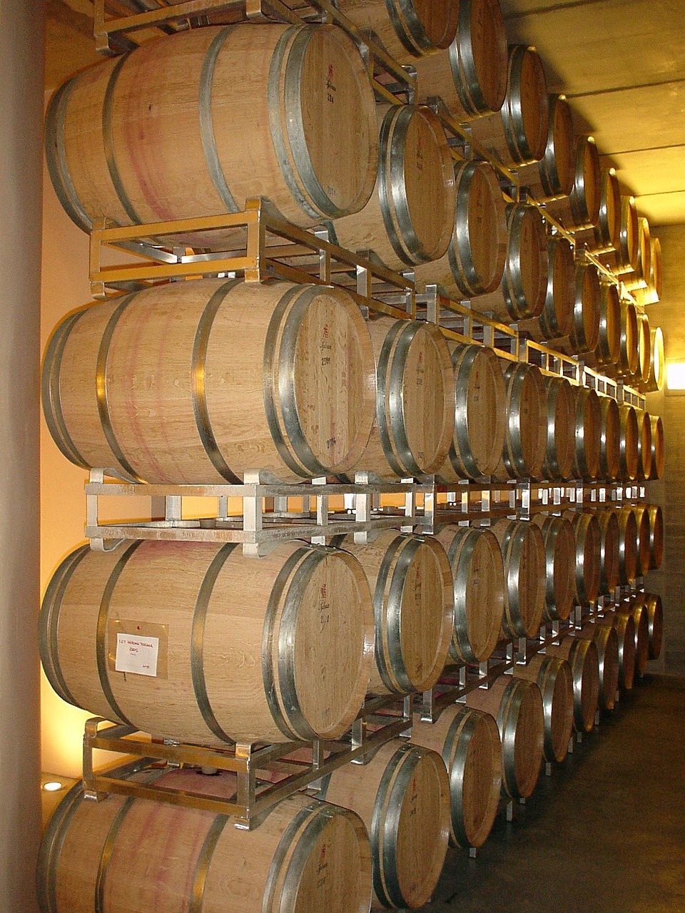 Creating the Perfect Wine Cellar Design in Columbia